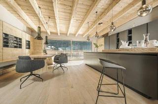 Penthouse kaufen in 6290 Mayrhofen, Luxury penthouse available in the centre of town with wonderful mountain views.