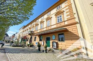 Haus kaufen in Heindlkai 17 - 19, 4310 Mauthausen, Historisches Stadthaus-Duo mit Entwicklungspotenzial in Mauthausen