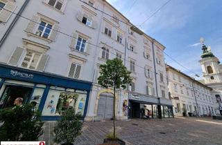 Wohnung kaufen in Schloßberg, 8010 Graz, Reizende 2-Zimmer-Altbauwohnung mit Blick auf den Schloßberg