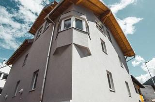 Wohnung kaufen in Bahnhofstraße 6, 6112 Wattens, Komplettes Zinshaus in Wattens