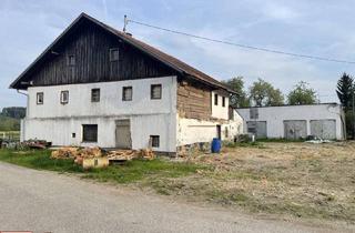Bauernhäuser zu kaufen in 5271 Moosbach, großer Baugrund mit sehr altem Bauernhaus!