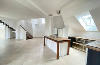 Loft mieten in Gumpendorfer Straße, 1060 Wien, Weitblick über Wien - DG-Wohnung mitten im 6.Bezirk mit großer Dachterrasse zu vermieten!