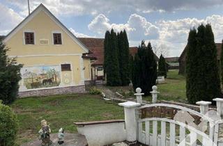 Bauernhäuser zu kaufen in 8345 Sulzbach, Bauernhaus mit großzügigem Nebengebäuden in sonniger Lage bei Straden