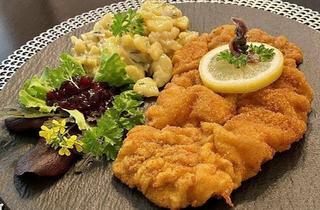 Gewerbeimmobilie kaufen in 8045 Graz, 154m² Wohnung mit gut gehendem Gasthaus und 3 Fremdenzimmern