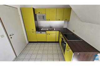Wohnung mieten in 2700 Wiener Neustadt, Parkanlage vor der Haustüre - Mietwohnung mit Einbauküche im Dachgeschoss