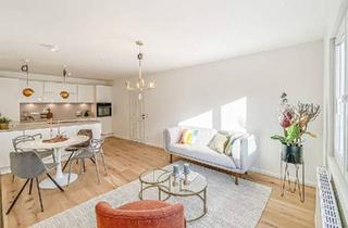Wohnung kaufen in Stolzenthalergasse, 1080 Wien, 3 Zimmer ganz oben im ruhigen Innenhof gelegen - Erstbezug nach Generalsanierung
