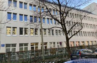 Büro zu mieten in 6020 Innsbruck, Schöne lichtdurchflutete Bürofläche über 2 Etagen in Wilten