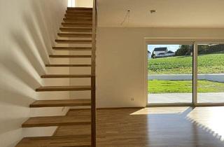 Haus kaufen in Erlenstraße 22, 4694 Ohlsdorf, PROVISIONSFREI + BARRIEREFREI - Mit Lift zwischen EG und OG. 4 Zimmer, 2 Terrassen & Garten!