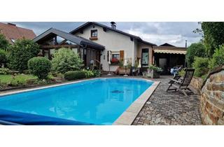 Haus kaufen in 4222 Langenstein, Entzückender Bungalow mit Pool und Traumgarten