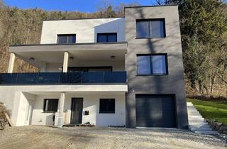 Einfamilienhaus kaufen in 8101 Sankt Veit, Gratkorn! Exklusives Mehrfamilienhaus mit moderner Einrichtung und Pool!
