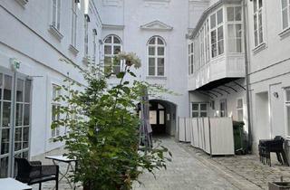 Wohnung kaufen in Landstraßer Hauptstraße, 1030 Wien, Unbefristet vermietete Altbauwohnung im Fernolendthaus