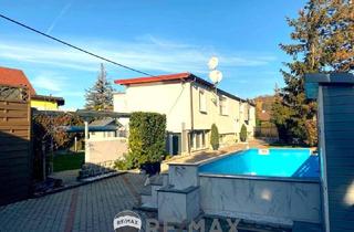 Haus kaufen in 2560 Berndorf, "Ein-/Zweifamilienhaus, neu renoviert, mit 2 Wohnungen (je 120m²) und Pool!"