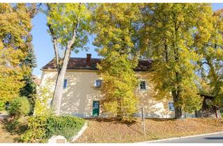 Haus kaufen in 3920 Groß Gerungs, Geschichtsträchtiges Gebäude mit Potential