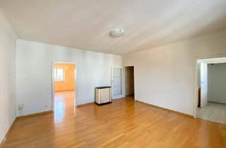 Wohnung kaufen in Arnethgasse, 1160 Wien, U3 NÄHE! 2 Zimmer im DG zu SANIEREN, SONNIG und RUHIG