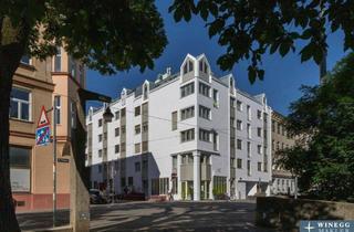 Wohnung kaufen in Schulgasse, 1180 Wien, WOHNEN AM SCHUBERTPARK mit Garagenoption! Saniertere Dachgeschoß-Garçonnière