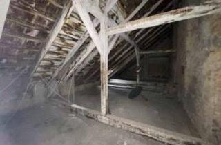 Wohnung kaufen in 1050 Wien, Rohdachboden mit Potenzial: Ausbauhit in Wien Margareten