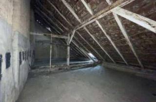 Wohnung kaufen in 1050 Wien, Rohdachboden mit Potenzial: Ausbauhit in Wien Margareten