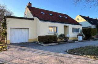 Haus kaufen in 2285 Leopoldsdorf im Marchfelde, Großes Ein- bzw. Zweifamilienhaus in unmittelbarer Nähe zum Bahnhof!