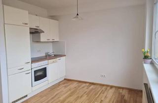 Wohnung kaufen in Hernalser Hauptstrasse 20-22/4.Og/Top 27, 1170 Wien, TOP-ANGEBOT- 2 Zimmer mit Küche,BALKON und Garagenplatz extra / HOFLAGE um NUR € 225.000,00