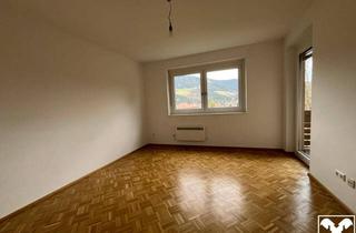 Wohnung kaufen in 9341 Straßburg-Stadt, Helle Eigentumswohnung mit gemütlicher Loggia
