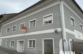 Haus kaufen in 4950 Altheim, Historisches Gebäude mit umfangreicher Sanierung