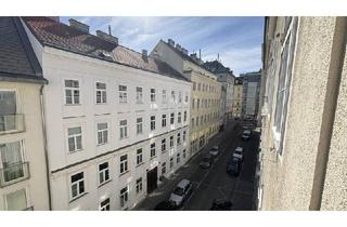 Wohnung kaufen in Skodagasse, 1080 Wien, Entzückende 2-Zimmer-Wohnung in beliebter Lage der Josefstadt