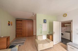 Wohnung kaufen in Karmeliterhofgasse, 1150 Wien, **NEU** renovierungsbedürftige 1-Zimmerwohnung mit viel Potenzial!!