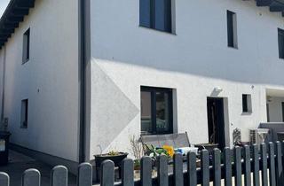 Haus mieten in Theodor Körner Gasse 1234, 7201 Neudörfl, Traumhaftes Zuhause zur Miete: Doppelhaushälfte mit Garten