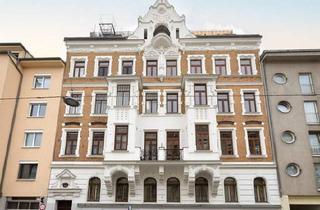 Wohnung kaufen in Tivoligasse, 1120 Wien, SCHÖNBRUNN IN GEHWEITE | 3-Zimmer Altbau im letzten Regelgeschoss | Süd-Balkon | Prachtvolles Jahrhundertwende-Haus