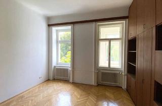 Gewerbeimmobilie kaufen in Mariahilfer Straße, 1060 Wien, Sanierungsbedürftige 3 Zimmer Wohnung mit Balkon im schönen Altbau nähe Mahü