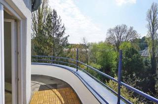 Wohnung kaufen in Braunschweiggasse, 1130 Wien, Anleger und Starter! Renovierte Single-Dachterrassenwohnung mit Rundumblick Nähe U4
