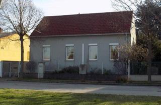 Haus kaufen in 2514 Traiskirchen, Kleines Haus mit Potential