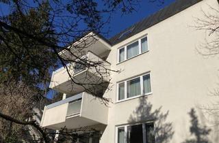 Wohnung kaufen in Auhofstraße, 1130 Wien, SONNIGE DACHGESCHOSSWOHNUNG IN RUHIGER LAGE