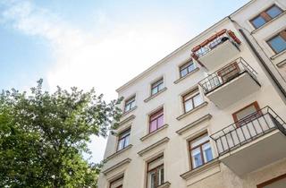 Wohnung kaufen in Bandgasse, 1070 Wien, MITTEN IM SIEBTEN | Ost/West ausgerichteter Stil-Altbau mit Balkon | Grünblick | Prachtvolles Jahrhundertwendehaus