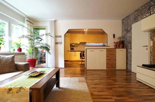 Wohnung kaufen in Sellingergasse, 1110 Wien, SCHÖNE 4 - ZIMMER WOHNUNG MIT FREIFLÄCHE / NÄHE SCHLOSS KAISEREBERSDORF