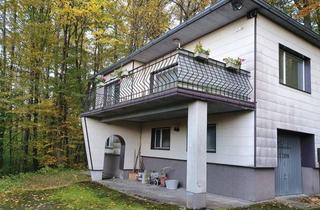 Haus kaufen in 4400 Steyr, Exklusives Anlageobjekt: Haus auf großen Grundstück in Alleinlage mit herrlichen Ausblick in Steyr zu verkaufen