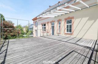 Wohnung mieten in 4600 Wels, Altehrwürdige, großzügige Räumlichkeiten in Welser Villa
