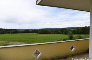 Einfamilienhaus kaufen in 5221 Lochen am See, Großzügiges Einfamilienhaus mit Sanierungsbedarf in Lochen am See