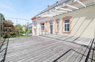 Wohnung mieten in 4600 Wels, Altehrwürdige, großzügige Räumlichkeiten in Welser Villa