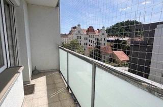 Wohnung kaufen in Schloßberg, 8010 Graz, SANIERTE 3,5 ZIMMERWOHNUNG MIT SCHLOSSBERGBLICK UND BALKON