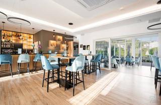 Wohnung kaufen in Markus-Pernhart-Strasse, 9220 Velden am Wörther See, Renditeobjekt mit 5% * - Erholung pur - 2-Zimmerapartment mit Balkon und Pool! Provisionsfrei!