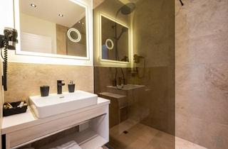 Wohnung kaufen in Markus-Pernhart-Strasse, 9220 Velden am Wörther See, Renditeobjekt mit 5% * - Exklusive Investmentimmobilie mit Balkon und Pool! Provisionsfrei!