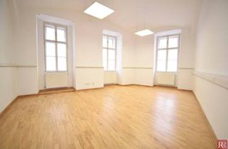 Büro zu mieten in Heumühlgasse, 1040 Wien, Nähe Naschmarkt - Gut geschnittene Büroräume zu vermieten