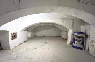 Gewerbeimmobilie mieten in Märzstraße 11, 1150 Wien, Lagerobjekt nähe Stadthalle