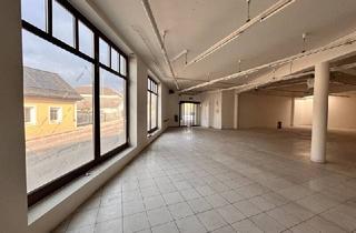 Geschäftslokal mieten in 3233 Kilb, Nutzen Sie die Chance - Helles Geschäftslokal mit großer Fensterfront an der Bundesstrasse mit Kundenparkplatz