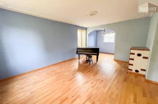 Mehrfamilienhaus kaufen in Ferdinand-Ebner-Gasse, 2700 Wiener Neustadt, Großzügiges Familienhaus in Wiener Neustadt – 449.900 €