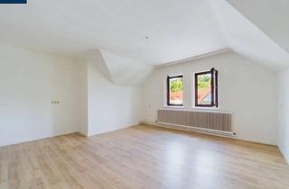 Wohnung kaufen in Ortszentrum 3, 2870 Aspang Markt, Attraktive Dachgeschosswohnung - SMALL BUDGET u. RENOVIERT im Zentrum Aspang Markt
