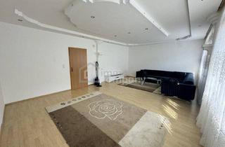 Doppelhaushälfte kaufen in 2700 Wiener Neustadt, Riesenhaus nur mit Innenhof.... viel Platz - wenig Arbeit