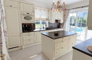 Villen zu kaufen in 2522 Oberwaltersdorf, POOL VILLA mit großem Grundstück, Whirpool & Sauna im FONTANA Golfresort!!!