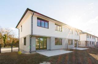 Haus kaufen in Schrammelgasse, 2301 Groß-Enzersdorf, In idyllischer Grünlage: Modernes Wohnglück vor den Toren Wiens. Inkl. Wärmepumpe und Vollkeller